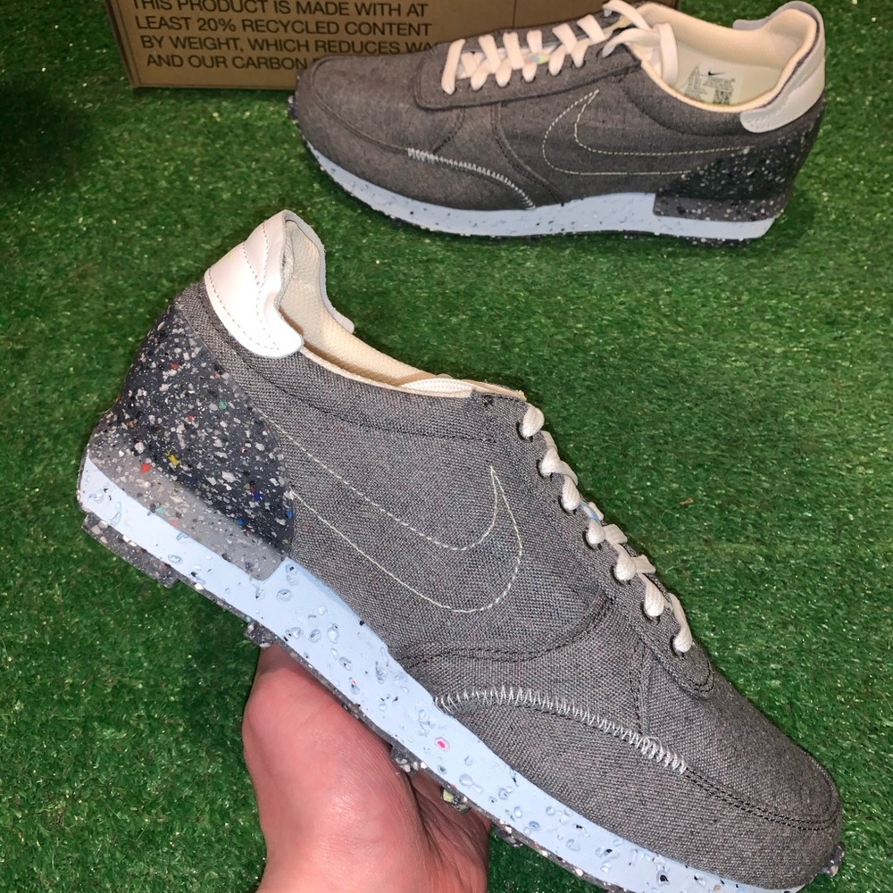 Nike Daybreak Type